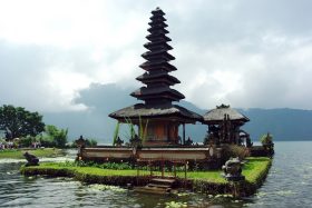 Pura Ulun Danu Bratan, Bali